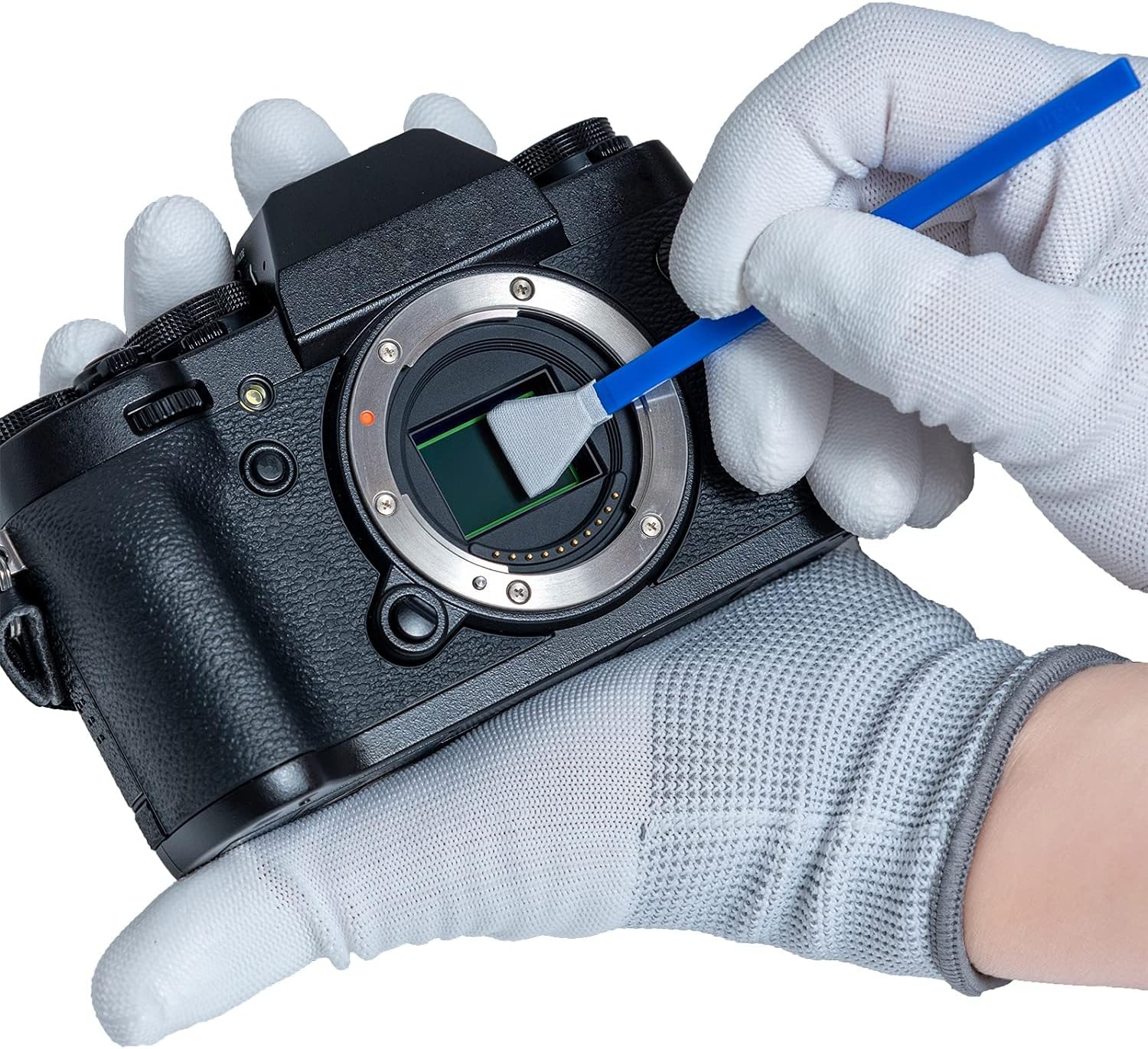 UES APS-C Camera Sensor Cleaning Kit (14 x 16mm Swabs + 15ml Solution) - Image 5